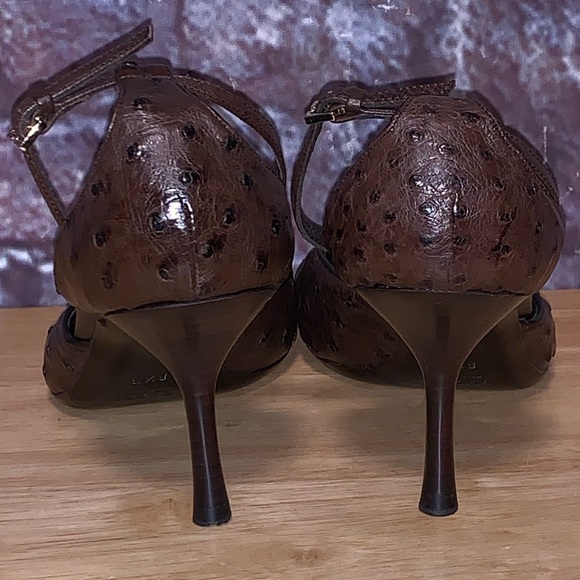 SOLD*** Gucci Horsebit Chocolate Brown Leather Kitten Heels Pumps Size 8.5B - Picture 11 of 13